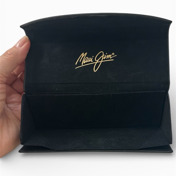 Maui Jim Black Sunglasses Case - Picture 2 of 6